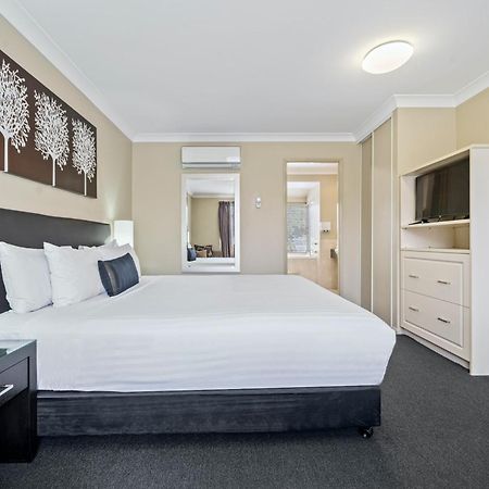 Ambassador On Ruthven Motel Toowoomba Bilik gambar