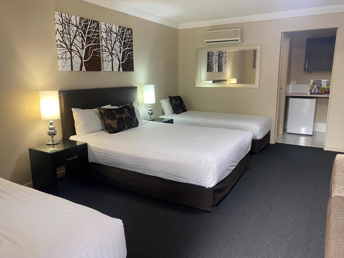 Ambassador On Ruthven Motel Toowoomba Bilik gambar