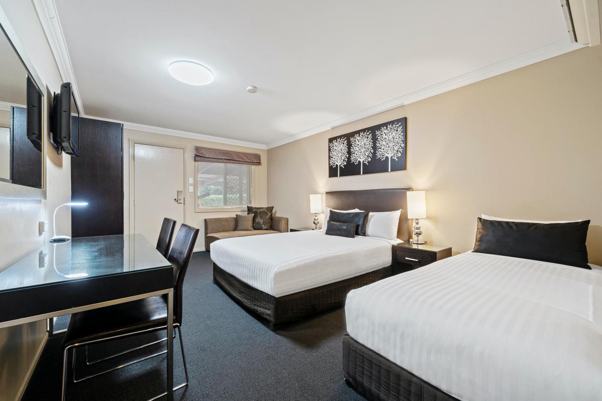Ambassador On Ruthven Motel Toowoomba Bilik gambar