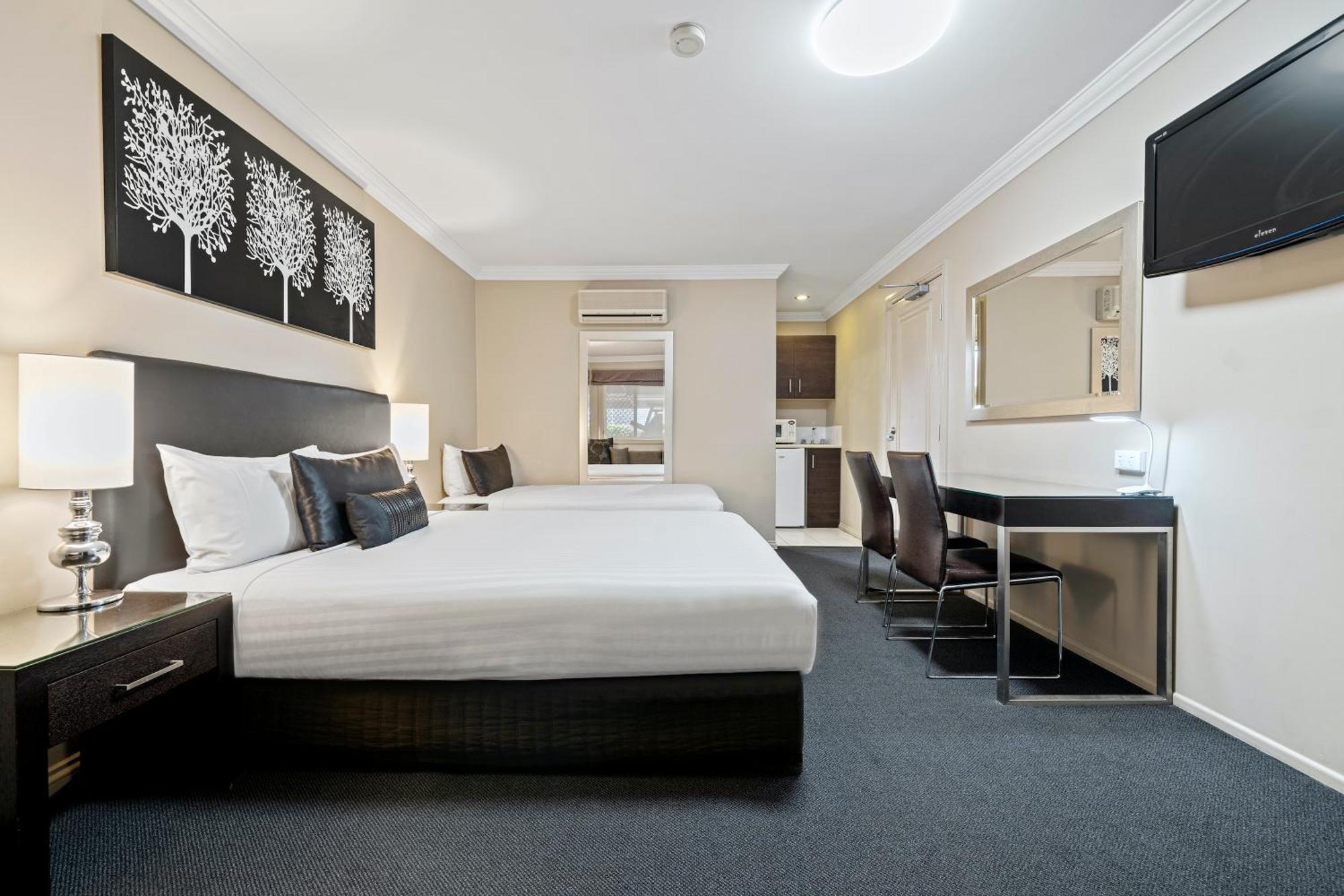 Ambassador On Ruthven Motel Toowoomba Bilik gambar