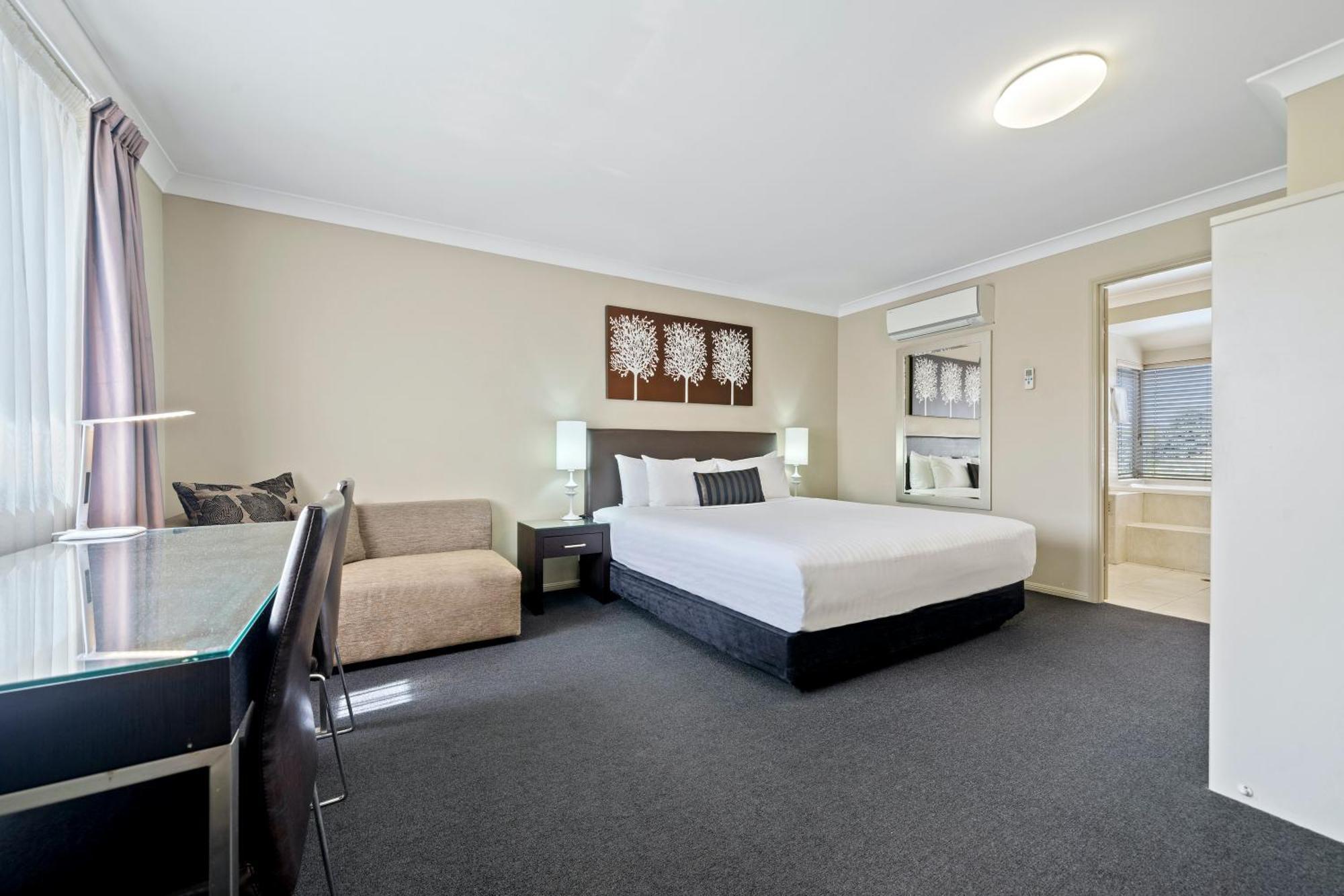 Ambassador On Ruthven Motel Toowoomba Bilik gambar